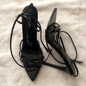 COPY - Miss lola intuition heel